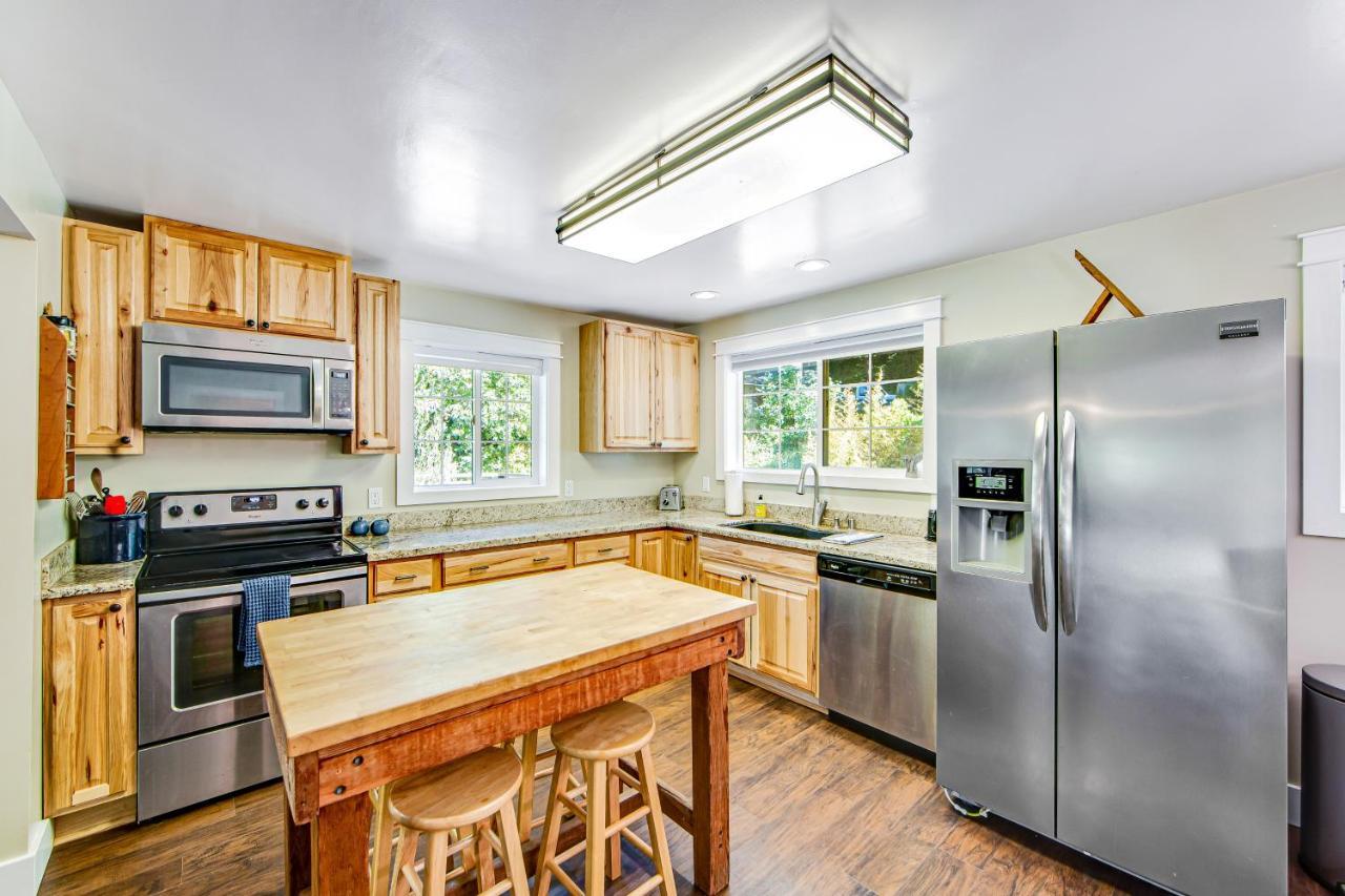 Orchard Near The River Escape Forestville المظهر الخارجي الصورة